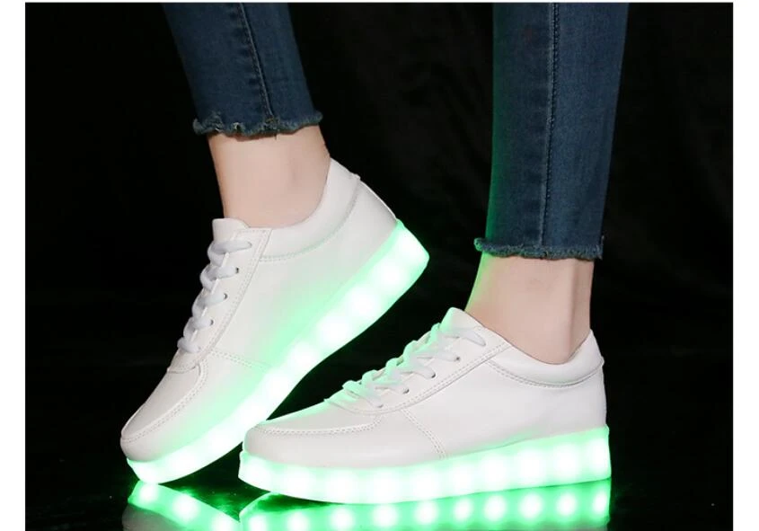 belasting Conform passend Mode Pils Size Vrouwen Usb Laadstroom Led Schoenen Voor Vrouwen Light Up  Sneakers Voor Herfst Lente Mannen Vrouwen Gloeiende Partij schoenen|Platte  damesschoenen| - AliExpress