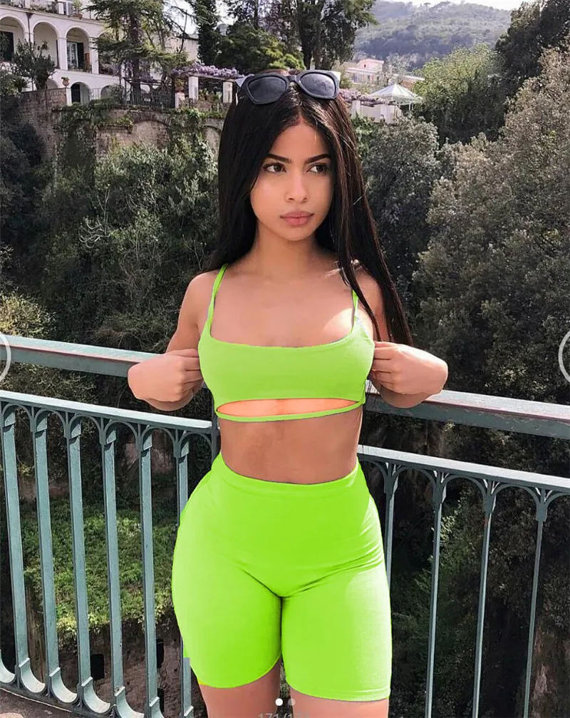 HTB1fU1WSXzqK1RjSZFvq6AB7VXaO