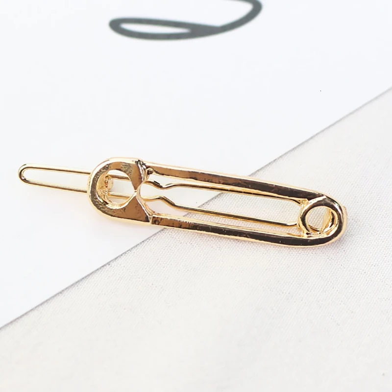 Creative Paper Clip Trendy Metal Hair Clip Unique Personalized Hair Accessories Solid Hairpins Headwear Hair Grips For Womens