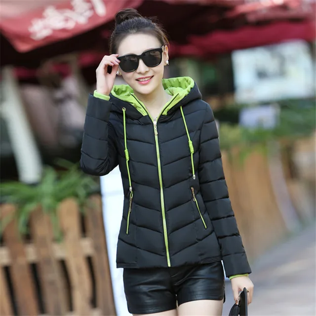 화이트 거위털 다운 재킷 및 코트 여성용