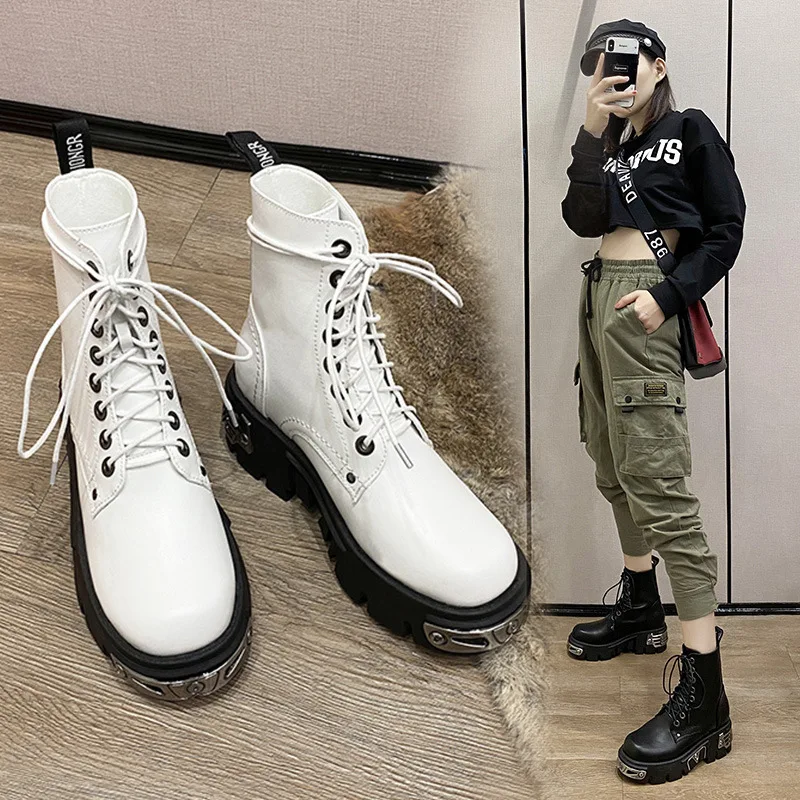 soled motorcycle boots, short boots, autumn Punk boots, women's thick and winter 2020, new boots, women's British style