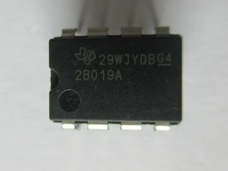10 шт в упаковке, новая UCC28019AP 28019A 2B019A DIP8