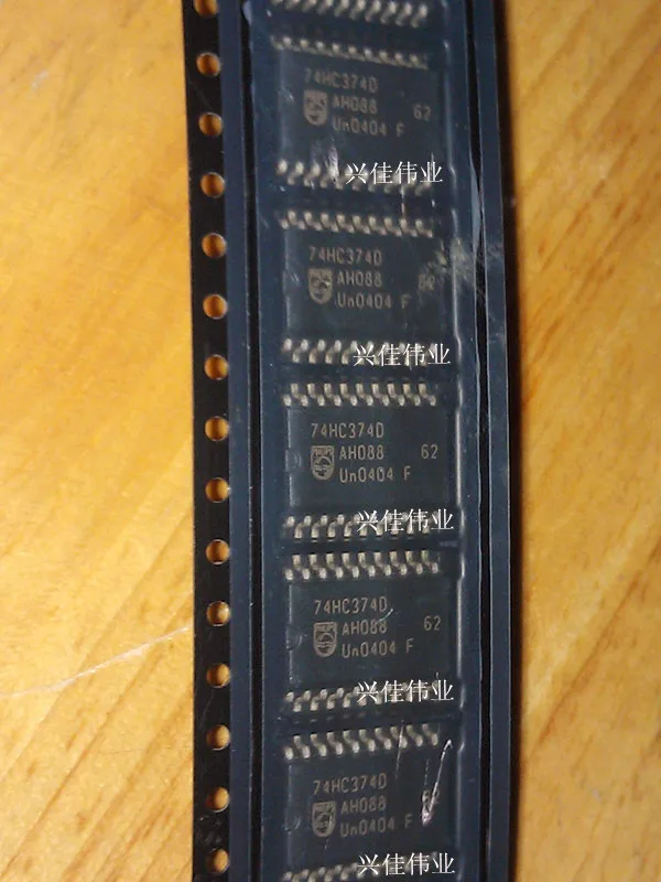 20 шт./лот 74HC374 74HC374D 7,2 мм лапками углублением SOP-20