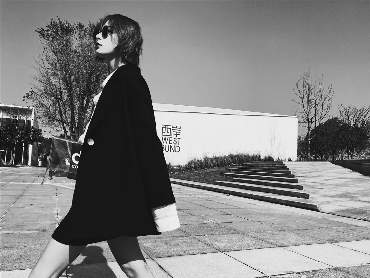 

2019 Early Autumn New Style Fashionable Have Sense of Design of Loose-Fit Black And White with Pattern Suit Coat Small Suit Wome