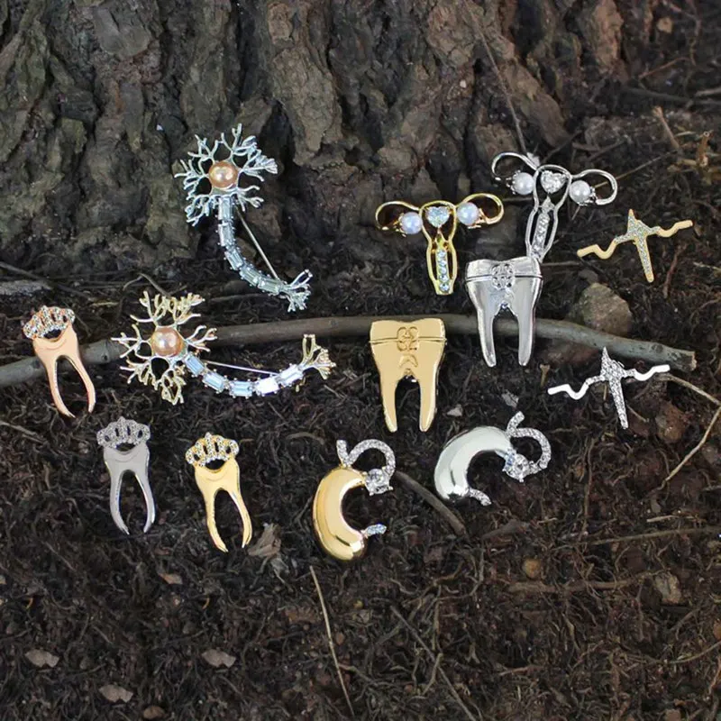 Cute Medical Jewelry Tooth Womb Brooch Pin Metal Badges For Nurse Doctor Clothes Backpack Lapel Pins Jewelry Gifts