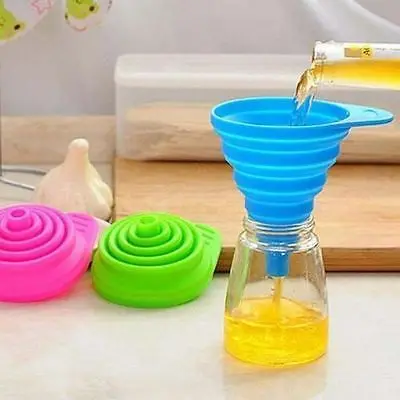 

AA Mini Foldable Funnel Silicone Collapsible Funnel Folding Portable Funnels Be Hung Household Liquid Dispensing Kitchen Tools