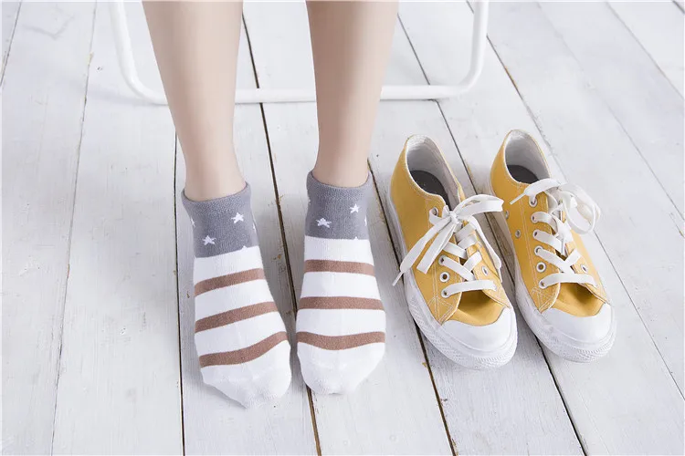 New Style Taobao Hot Sales Spring And Summer Plain Color Hipster Star Stripes Cotton Women’s Boat Socks Wholesale