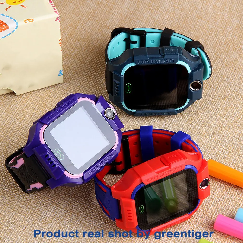 Telefone para Meninas Meninos com Localizador Rastreador de Fitness Crianças Relógio Inteligente Pedômetro Toque Câmera Anti Perdido Despertador Q19 Gps 6 High Quality Eletrônicos