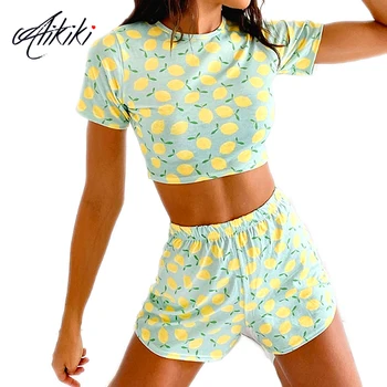 

Ladies Pajama Set Love Heart Print Cute Flamingo Sleepwear Sexy Crop Top Shorts Pijama Set Night Home Suits Wear