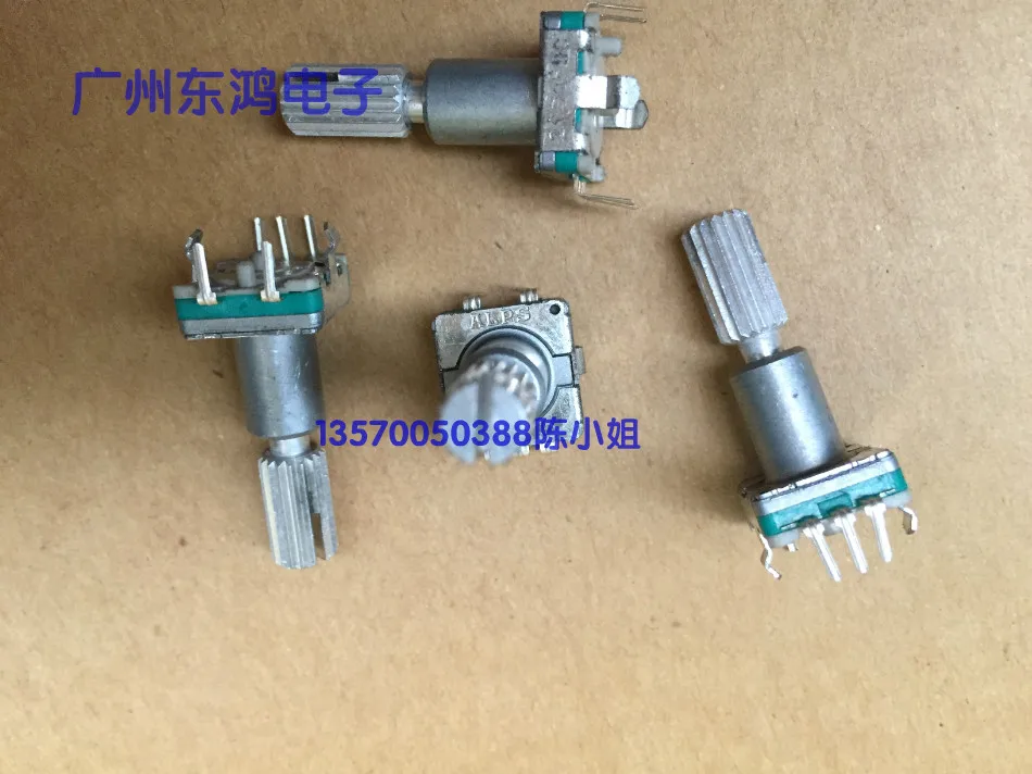 

2PCS/LOT ALPS Alps type EC11 encoder with switch 18, positioning number 9, pulse spot saw axis 22MM