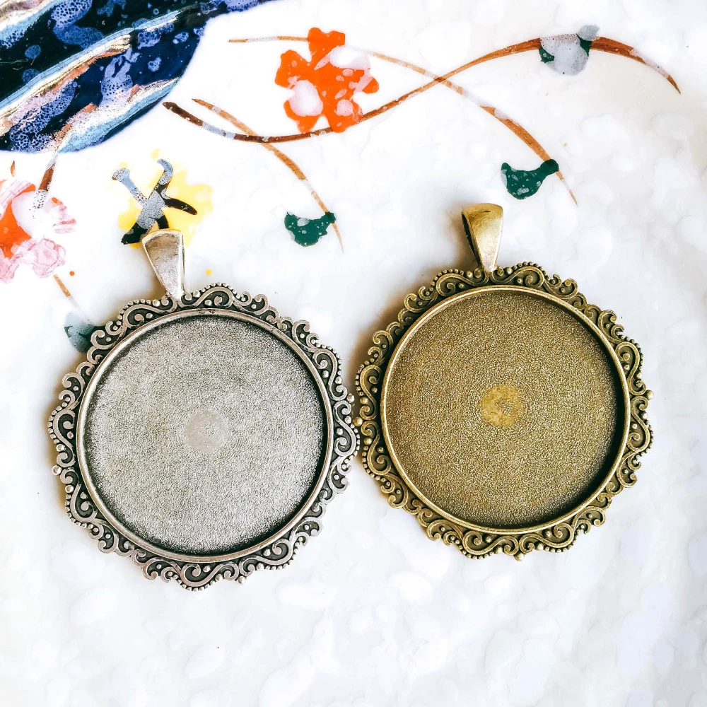 

5pcs/lot 35mm Necklace Pendant Setting Antique Bronze Silver Color Glass Cabochon Blank Base Supplies for Jewelry Finding T125