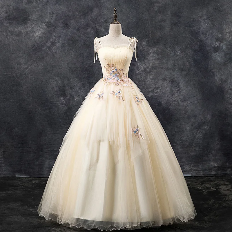 

Mrs Win Quinceanera Dresses 2019 The Prom Classic Ball Gown Spaghetti Strap Formal Quinceanera Dress Plus Size