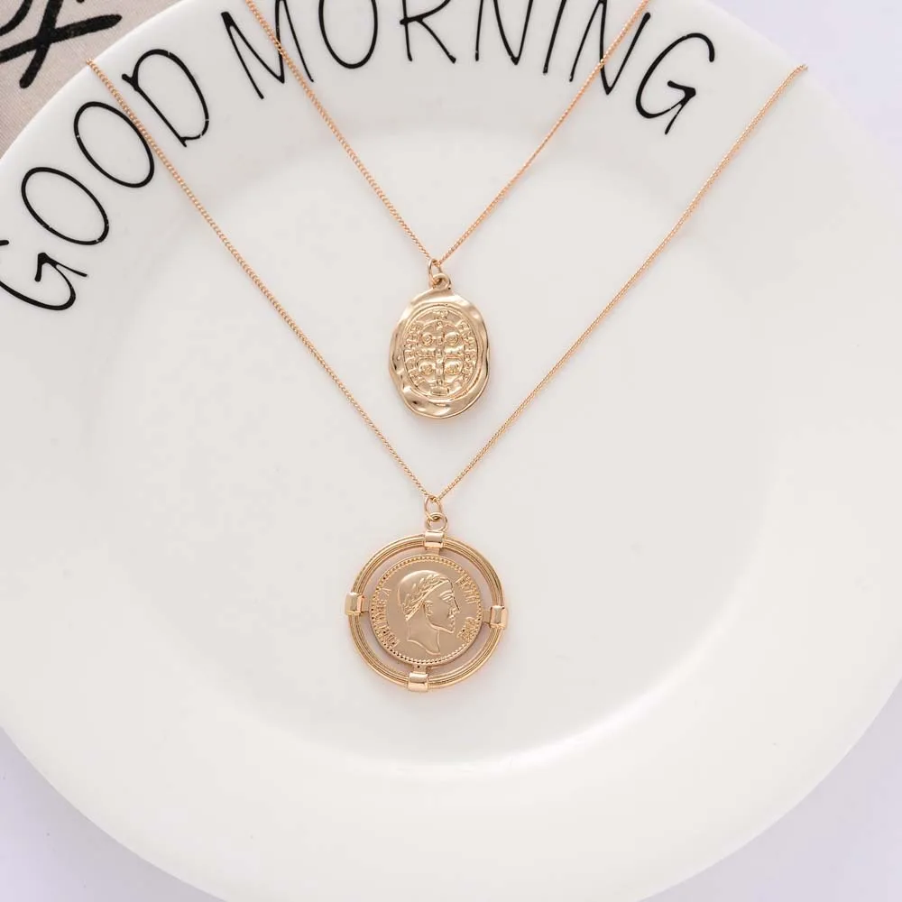 

Women's Pendant Europe And America Necklace Fashion Geometry Electroplated Alloy Sweater Accessories Pendant Double Layer Neckla