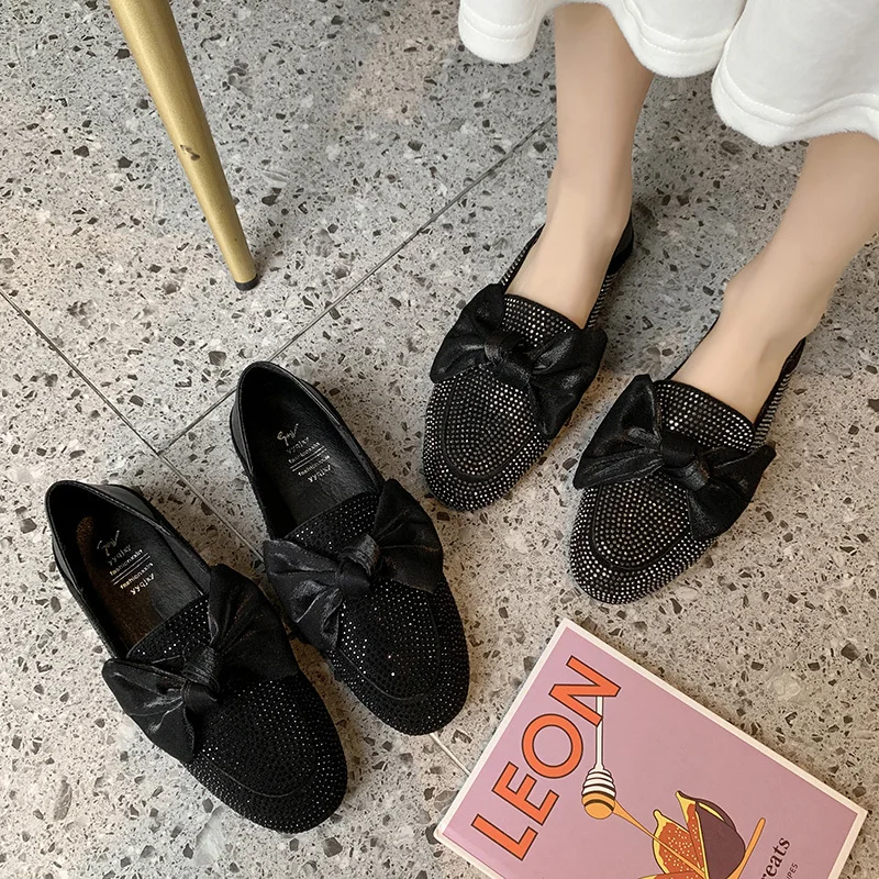 

Round Toe Crystal Soft Casual Woman Shoe Slip On Shoes For Women Bow-Knot Loafers With Fur 2019 Fashion Women's Female Footwear