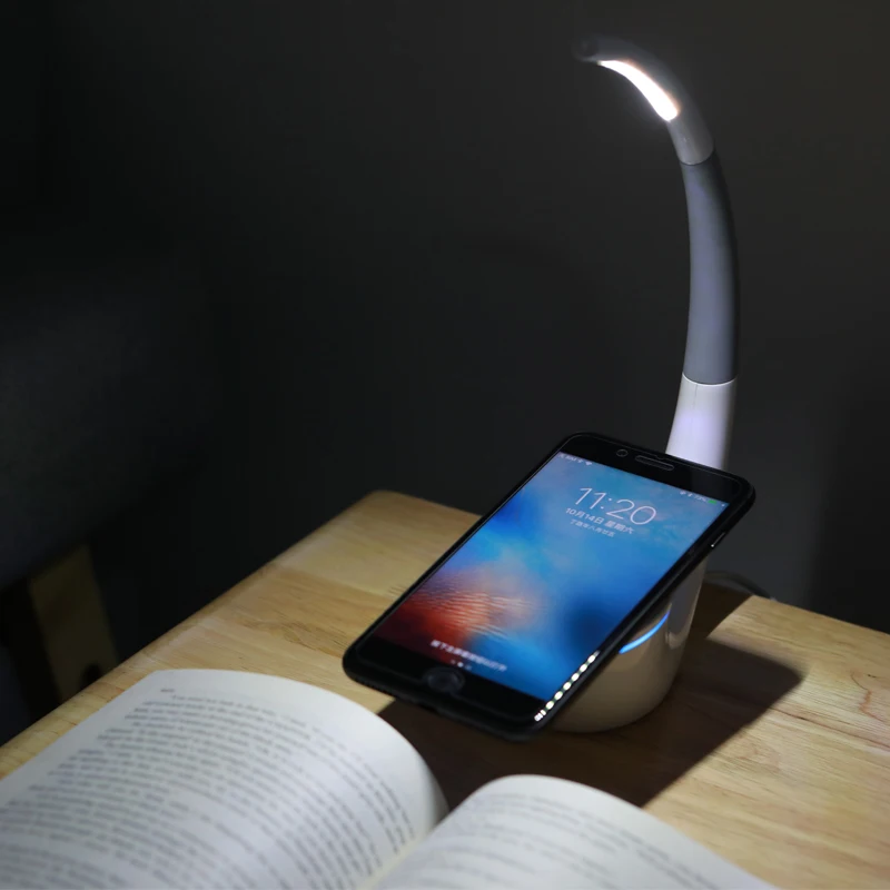  2 In 1 Desk LED Light Wireless Charger Lamp Qi Wireless Charger Eyes Protection Reading Lamps USB C