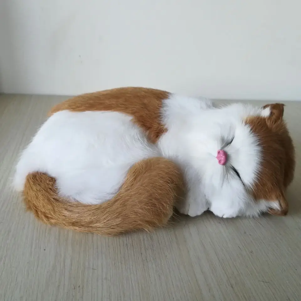 Реальная игрушка желтая белая кошка Модель около 25x20 см пластик и меха Спящая кошка модель украшение дома реквизит, модель подарок h0709
