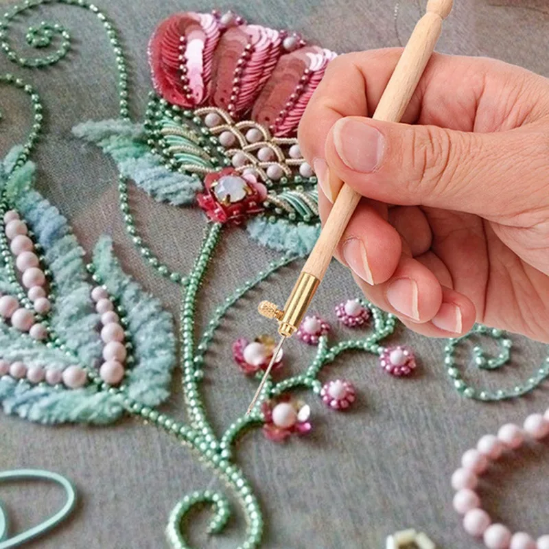 

2.2cm Crochet Hooks with 3 Needles Embroidery Tools Glitter Sequins Bead knitting Needles Hook set Beading Embroidery Tool Kit