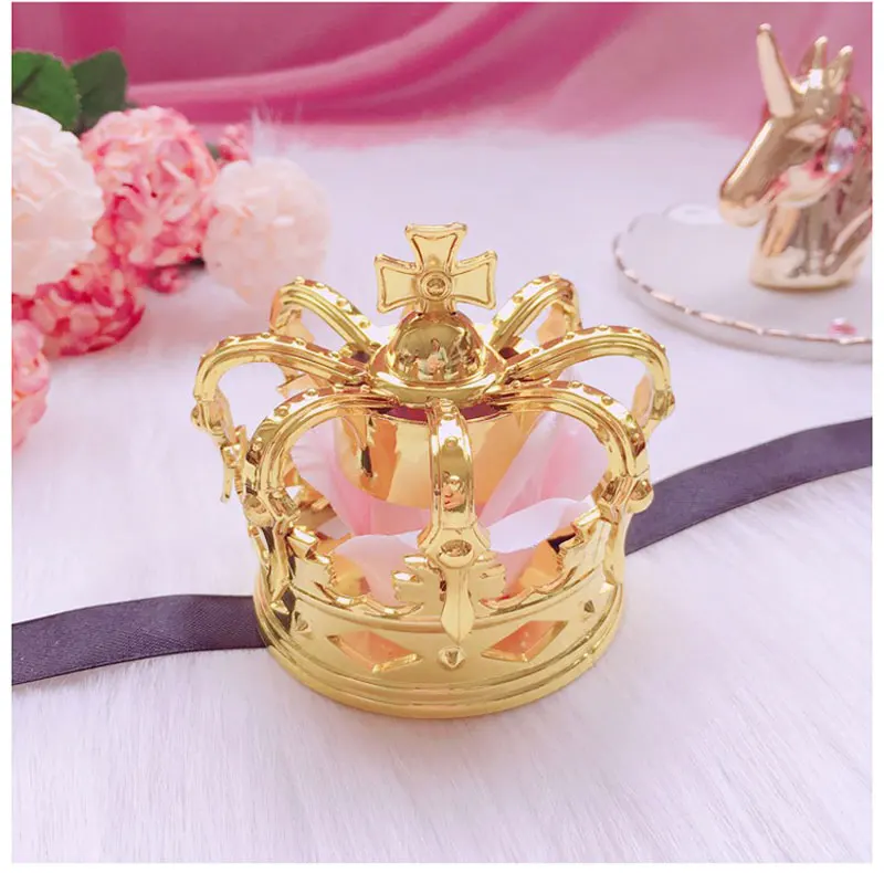 GOLD (2)