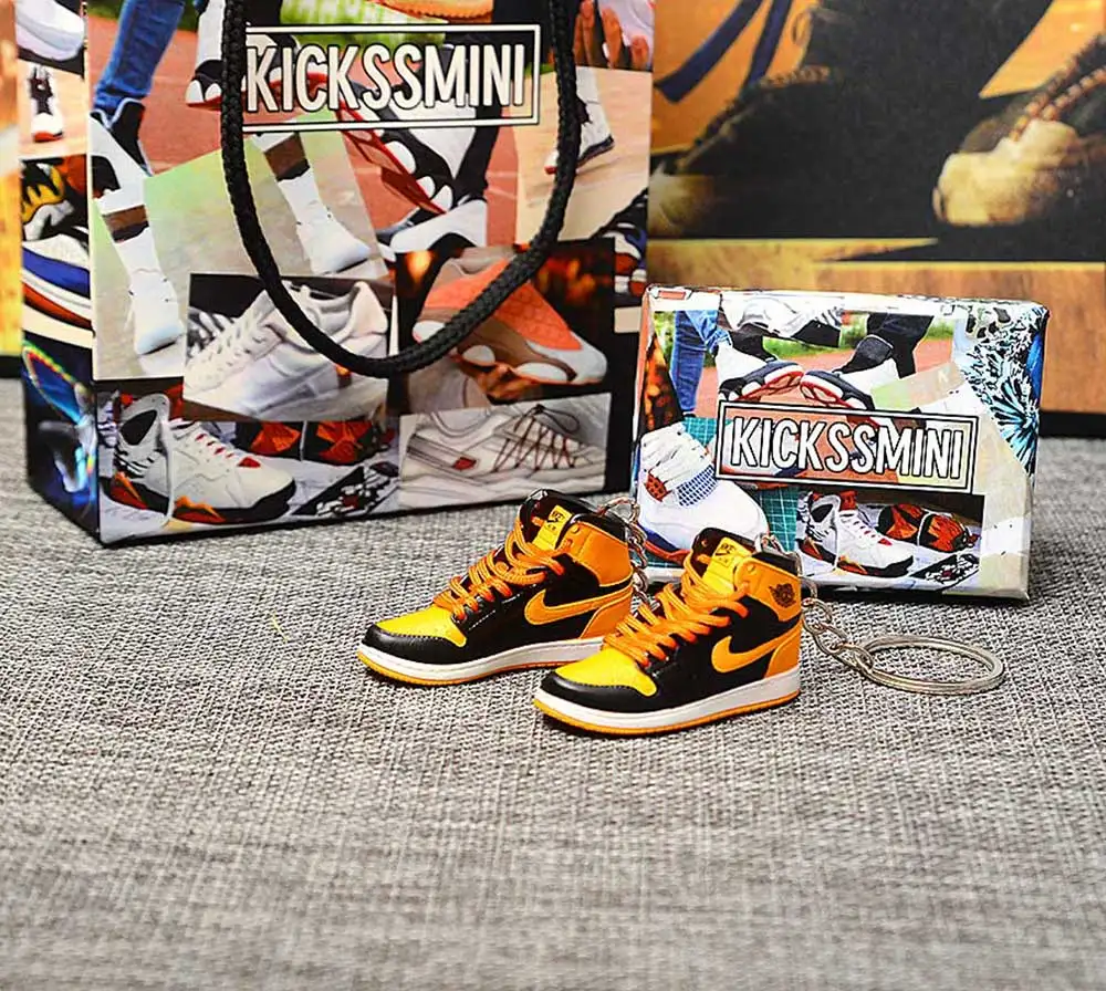Дропшиппинг индивидуального поколения AIR JORDAN 1 Ретро Черный Оранжевый 3D кроссовок модель сумка Подвеска парный брелок