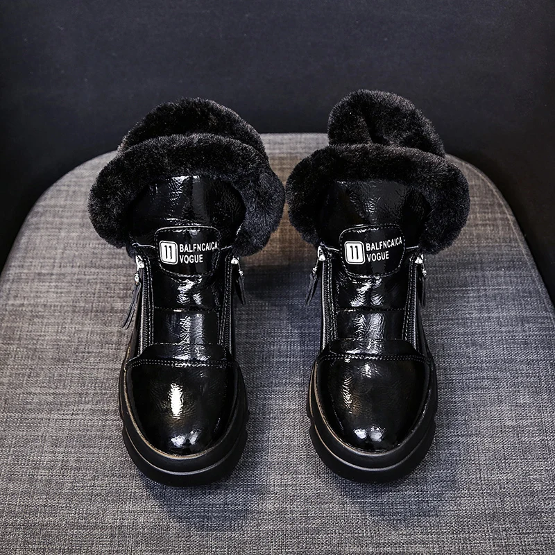Зимние кроссовки; Теплая обувь на меху; женские кроссовки на молнии; цвет черный, белый; коллекция года; зимние ботинки; женская повседневная обувь; высокие кроссовки на платформе