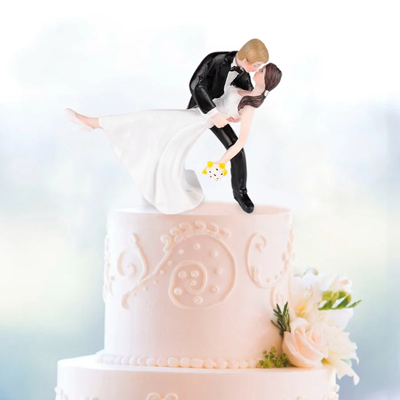Многоразовые романтические Жених Невеста жених Смола статуэтка Свадебные топперы на свадебный торт Свадебные украшения Свадебные аксессуары