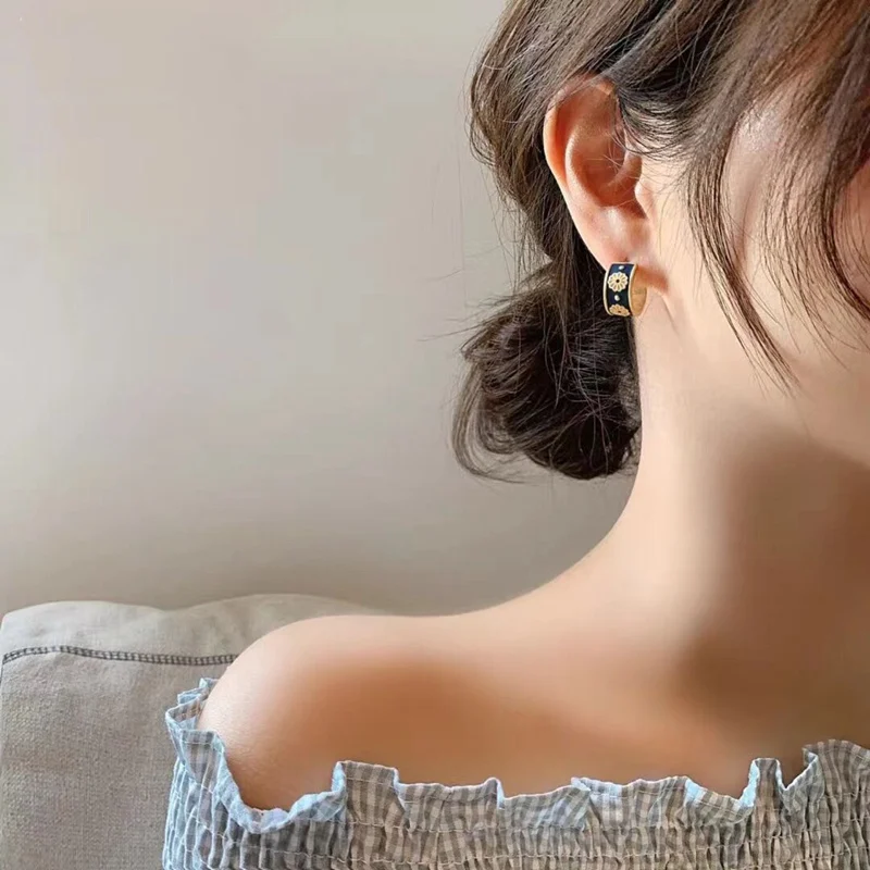 Fashion Cute Vintage Flower Enamel Square Round Glaze Hoop Earrings For Women Fashion Boucle d'oreille Brincos Jewelry