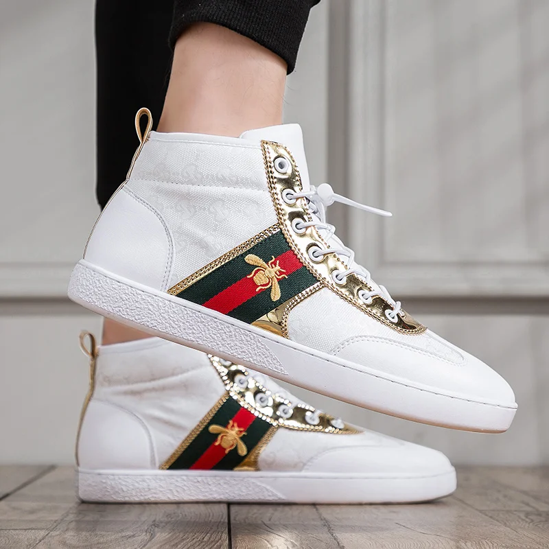 

2019 autumn and winter new high-top shoes men's shoes bee embroidery tide shoes Canvas shoes casual shoes Lace-up Flat shoes
