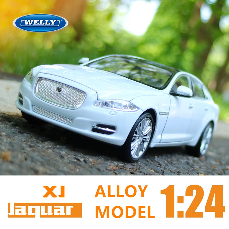 Welly 1:24 2010 Jaguar XJ сплав модель автомобиля Моделирование Украшение автомобиля коллекция Подарочная игрушка Литье под давлением модель игрушка для мальчиков