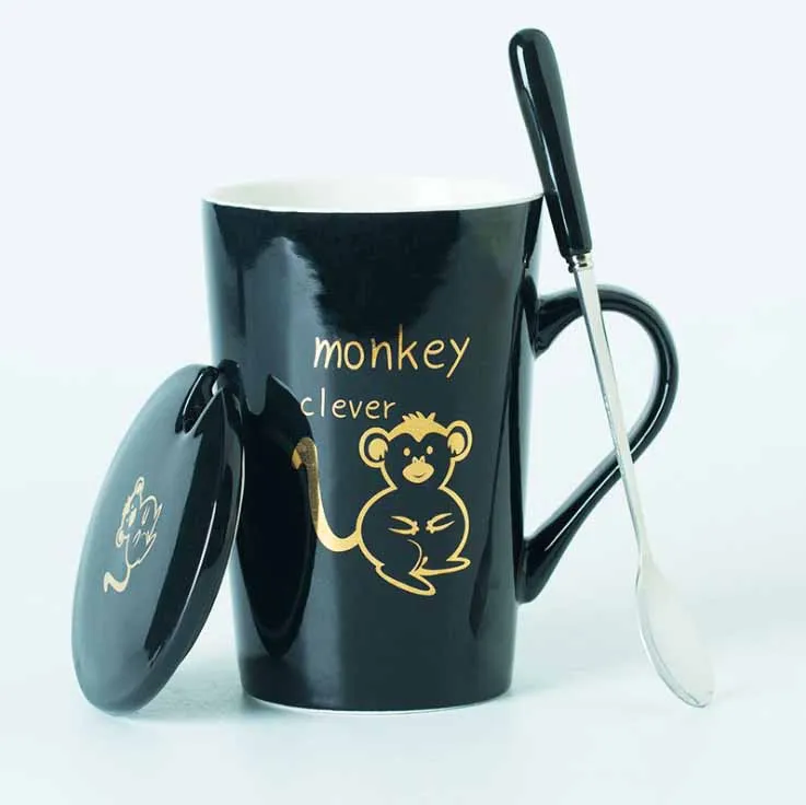 black monkey Керамические кружки 12 Зодиак креативные кружки с ложкой крышкой черный и Золотой фарфор Зодиак молоко кофейная чашка посуда для напитков - Цвет: black monkey
