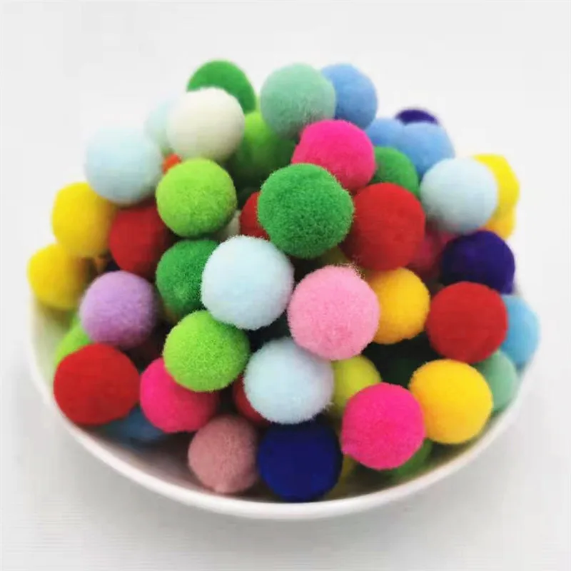 Mix color Детские игрушки помпоны рукоделия10/15/20/25mm Высокие эластичные Помпон Мяч DIY Клей Швейные Поделки Хобби Пумпон 100шт / мешок - Цвет: Mix color