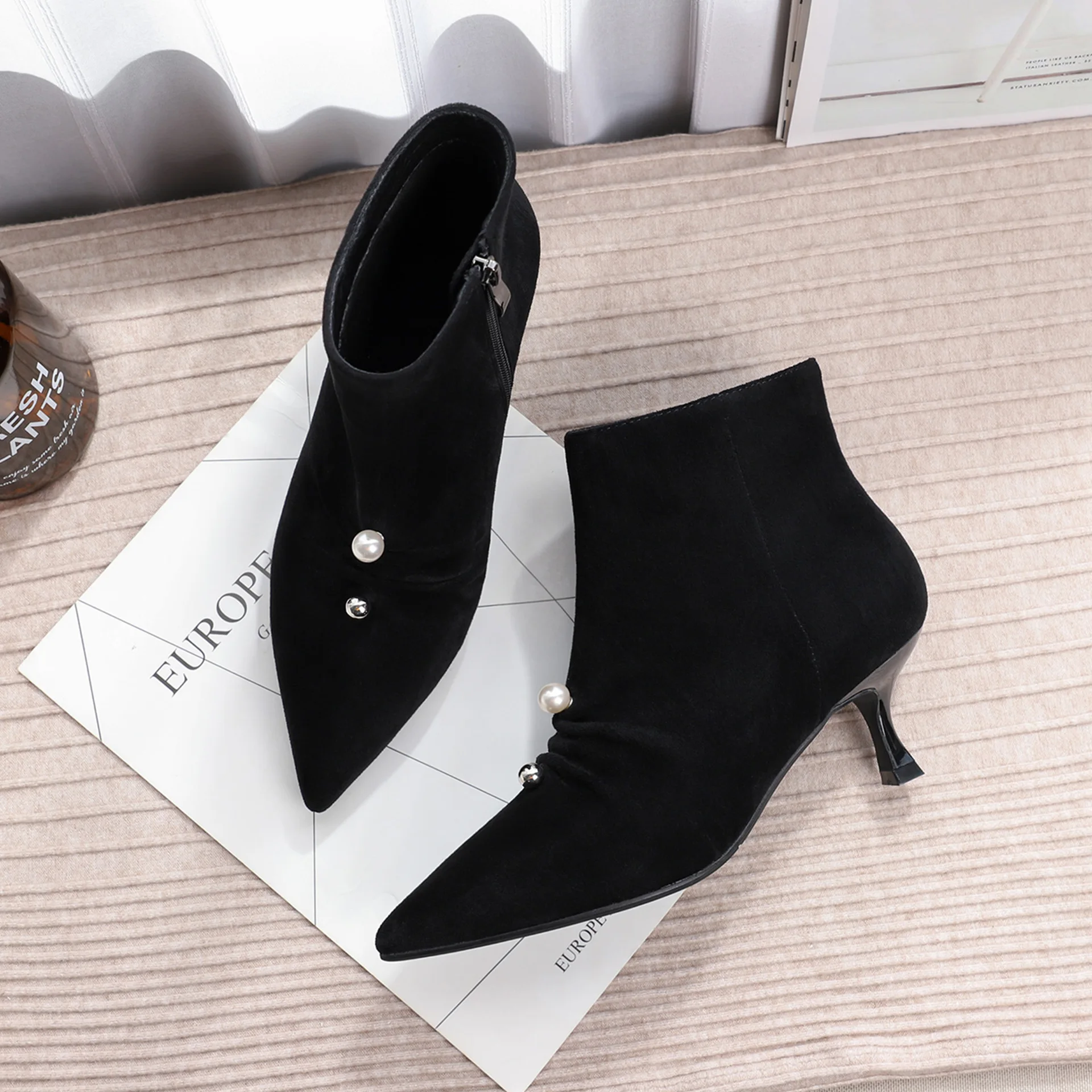 

Newest Autumn Winter Female Boots Small Thin High Heels Woman Boots Ankle Booties Pearl Pointed Toe Sexy Solid Flock Short Boot