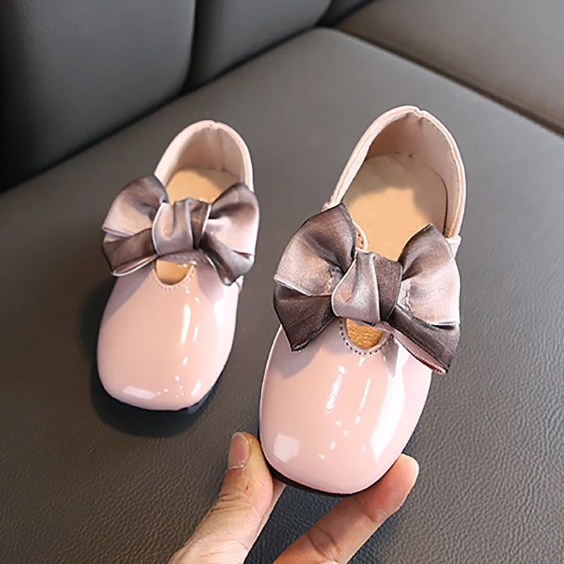 Детская обувь; Новая весенне-Осенняя детская обувь для девочек; детская обувь из искусственной кожи с мягкой подошвой для От 2 до 7 лет - Цвет: Розовый