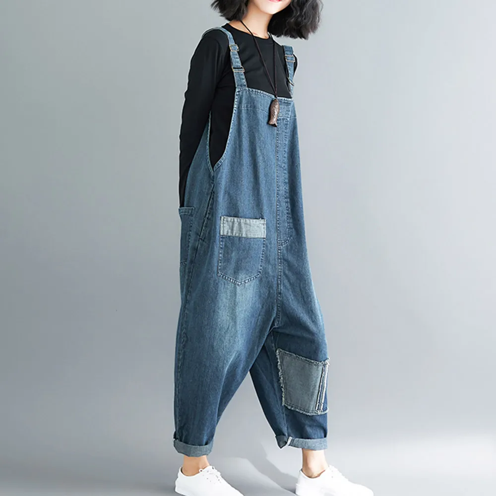 Комбинезон женский джинсовый с карманами свободного покроя|Брюки |