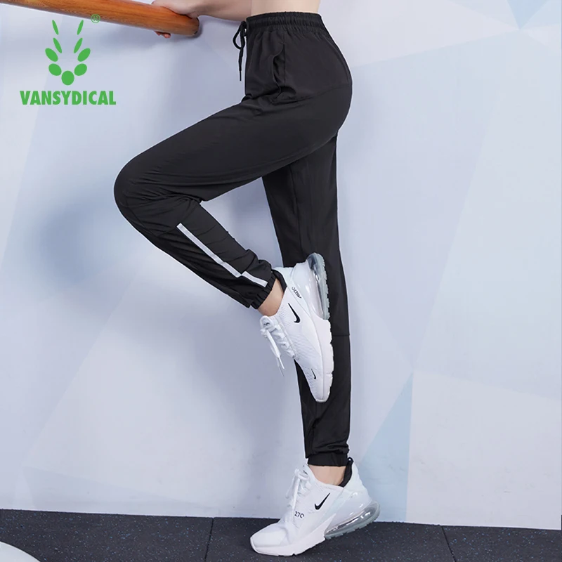 Женские спортивные брюки VANSYDICAL черные свободные штаны из шелка для бега дышащие