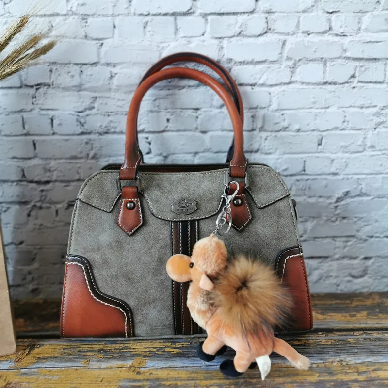 IMYOK Новая повседневная женская сумка из натуральной кожи через плечо винтажные сумки с шариковой игрушкой женская сумка для покупок сумки на плечо дамские - Цвет: Coffee and Camel