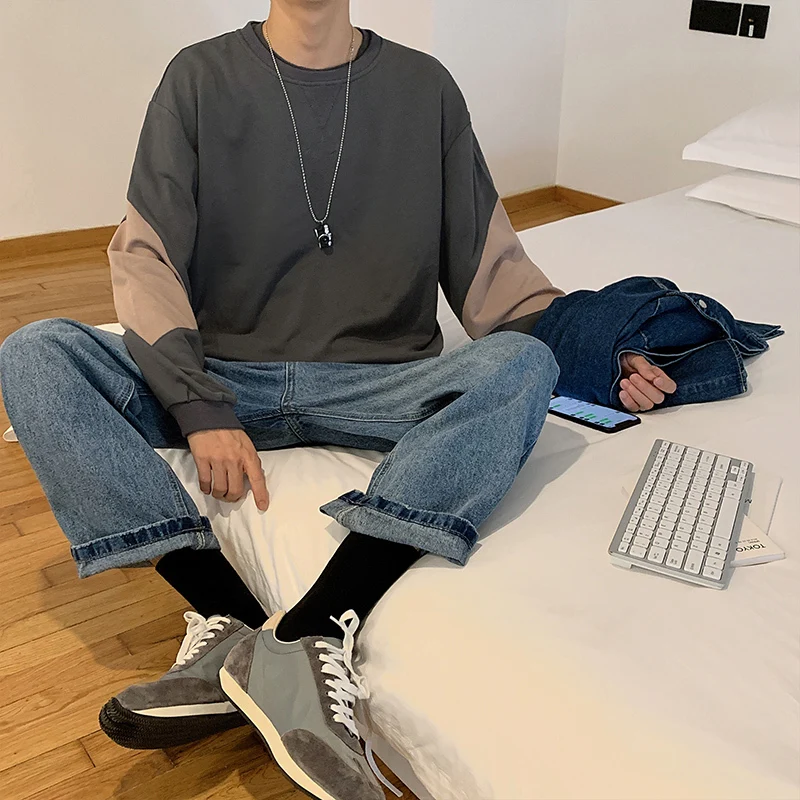 

2019 Spring And Autumn New Students Wild Ins Tide Men's Shirts Hong Wind Head Stitching Round Neck Sweatshirt Dark Gray / Khaki