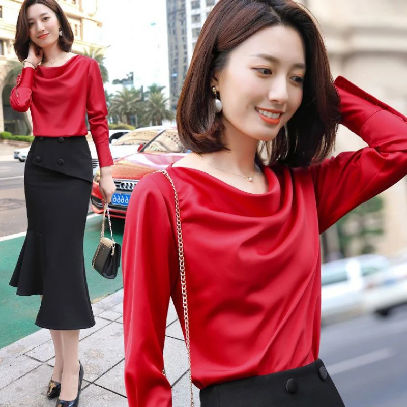 Mode Blouses Lange blouses Zara Lange blouse rood elegant 