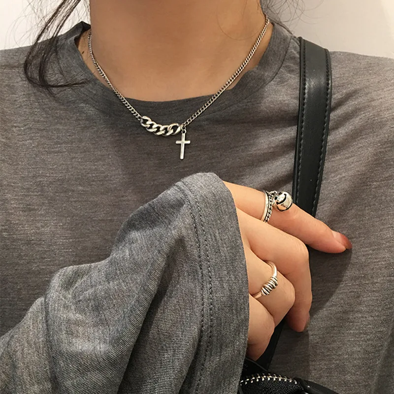 Популярная новинка короткая цепочка на свитер в стиле ретро женское простое