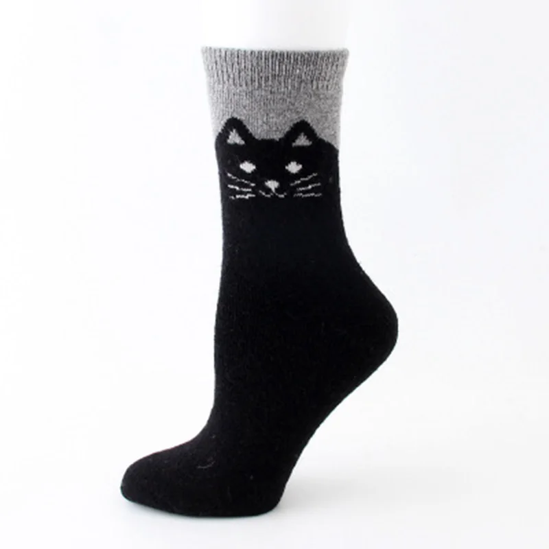 3 Pairs Thick Warm Wool Socks Ladies Soft and Comfortable Cartoon Elk Cotton Socks Winter Thermal Long Socks