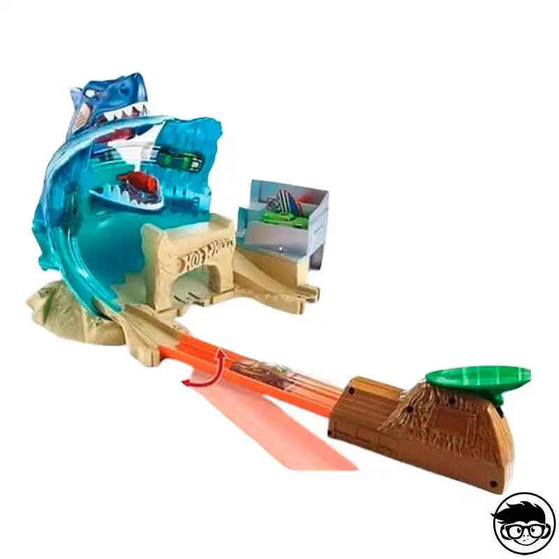 Hot Wheels Трек Акула пляж битва FNB21