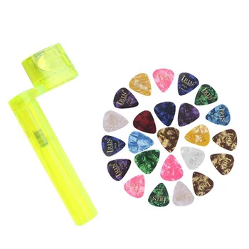 

HOT 1PCS Guitar String Winder Quick Speed Pin Remover Peg Puller And 2Pcs Guitar Pick