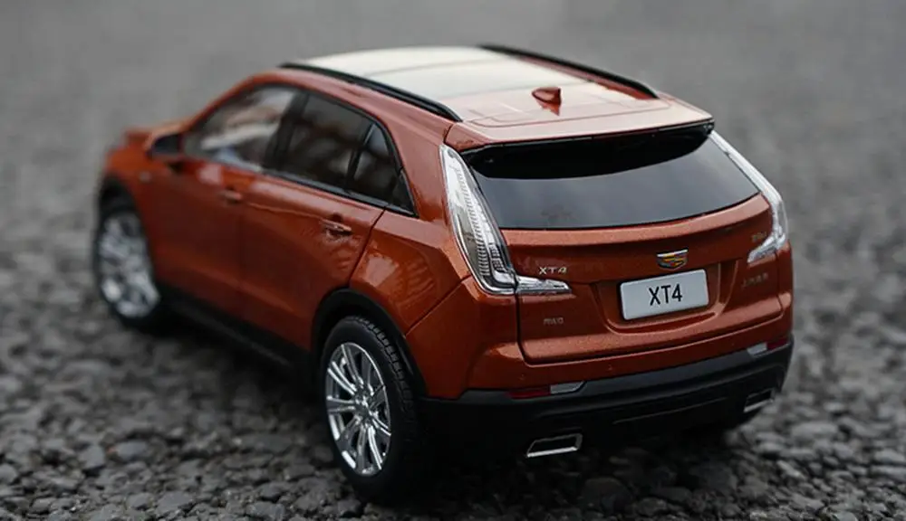 1/18 масштаб CADILLAC XT4 SUV коричневый литье под давлением модель автомобиля коллекционная игрушка подарок