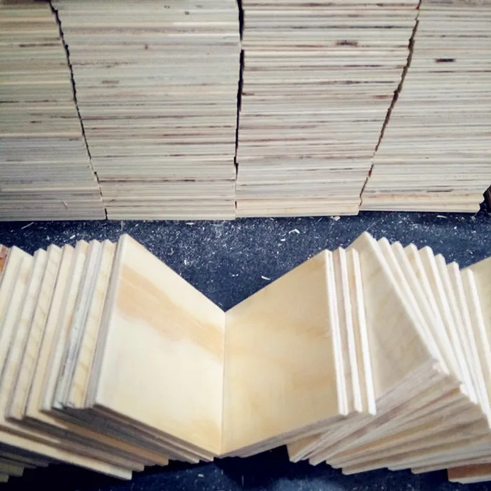 20 шт./лот, 5x5 см, многослойная доска, ручная работа, тонкая деревянная доска, песок, стол, здание, имитационная модель, деревянный чип