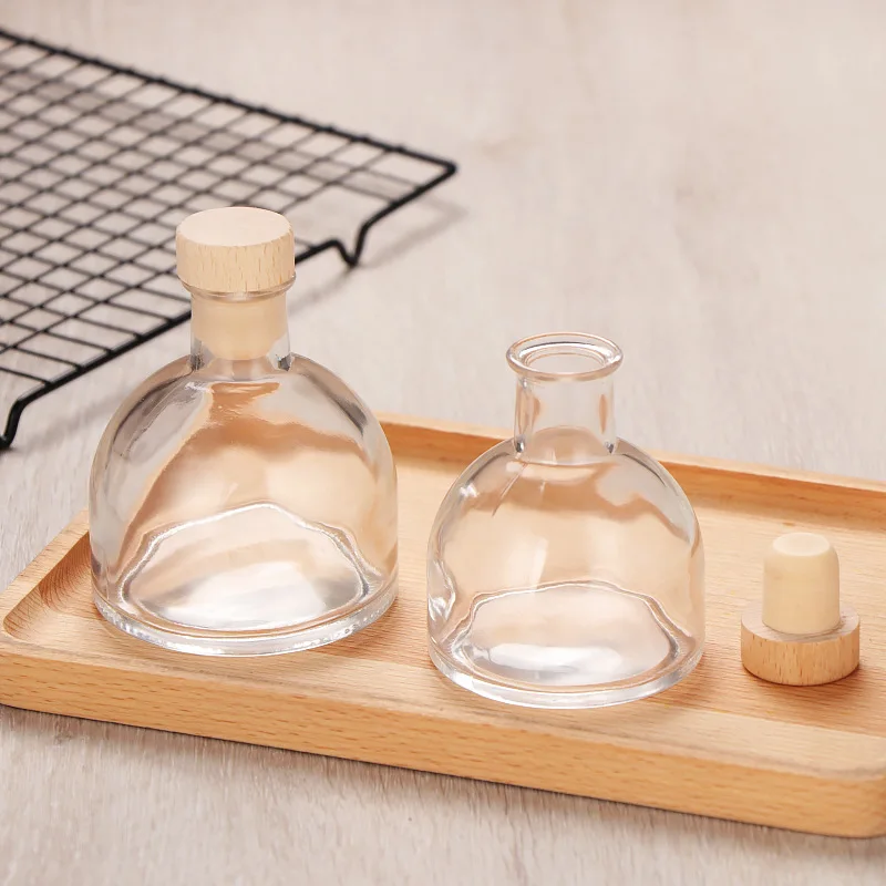 Small glass wine bottle transparent sealed bottle with lid household good-looking storage bottle storage tank 100ML/150ML/200ML 3