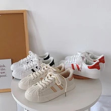 Новинка года; женская прогулочная обувь в стиле суперзвезды; белые кроссовки для спорта на открытом воздухе; зимние кроссовки из парусины