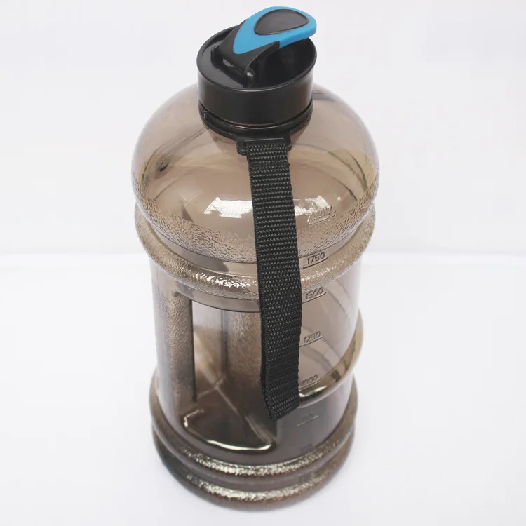 Outdoor Mountain Climbing 2.2L Carrying Belt Handle Fitness Training Plastic Water Bottle Stainless Steel Cover Large Bucket