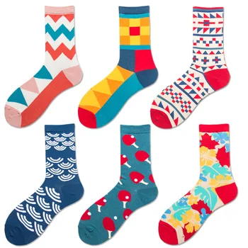 

Large Size Cotton British Style Geometric Contrast Color Cool Couple Socks Cotton Men and Women Hose Socks