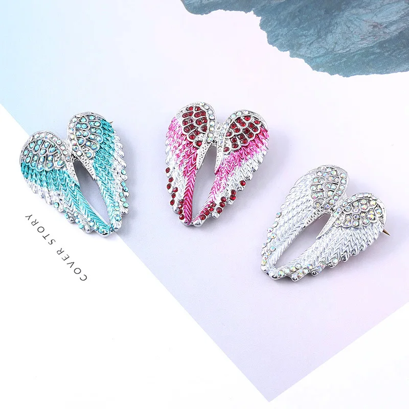 Crystal angel wings brooch
