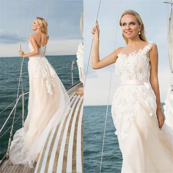

Champagne Beach Wedding Dresses 2021 A Line Bridal Gown Lace Appliques Button Bohemia Vestidos De Novia Boho Bride Dresses