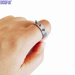 Bague d'auto défense pour femmes, en acier inoxydable, défense de sécurité personnelle en plein air, survie d'urgence, Punk, mode Hip Hop, bijoux de fête 
